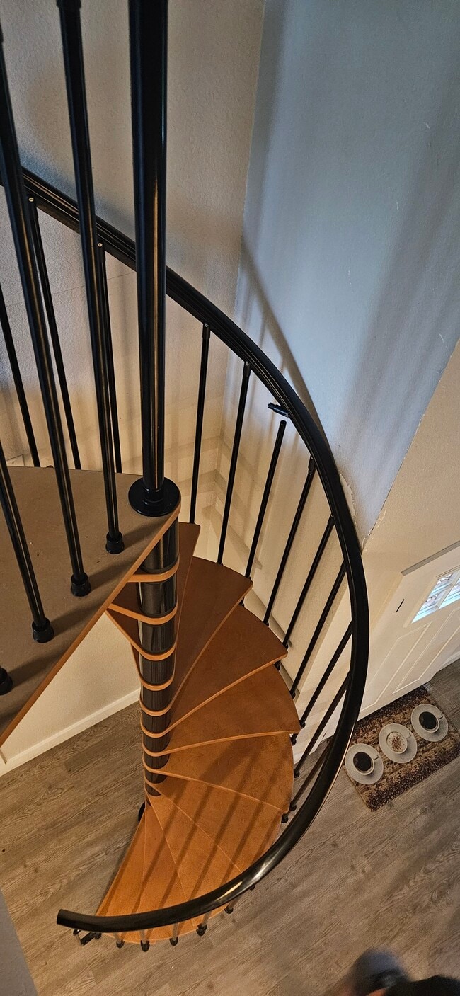 Building Photo - 3014 E 16th St