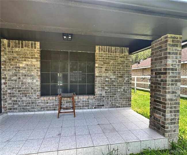 Building Photo - 7412 N 19th St