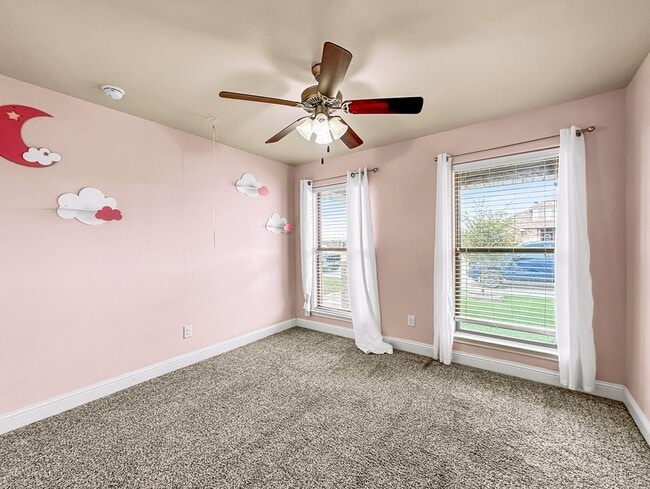 Building Photo - 9603 Mojave Ave