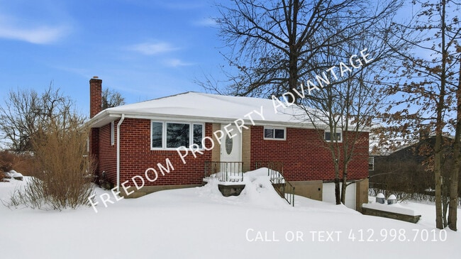 Building Photo - 25 Ridge Dr