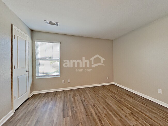 Building Photo - 3405 Ridge HillPkwy