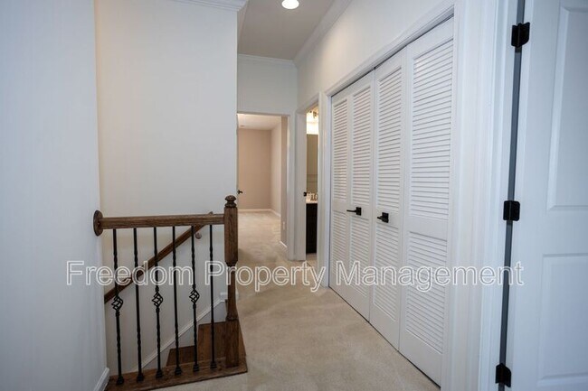 Building Photo - 2023 Serviceberry Rd