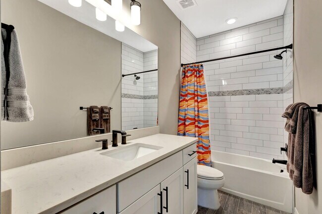 Building Photo - 10901 Stellar Cir