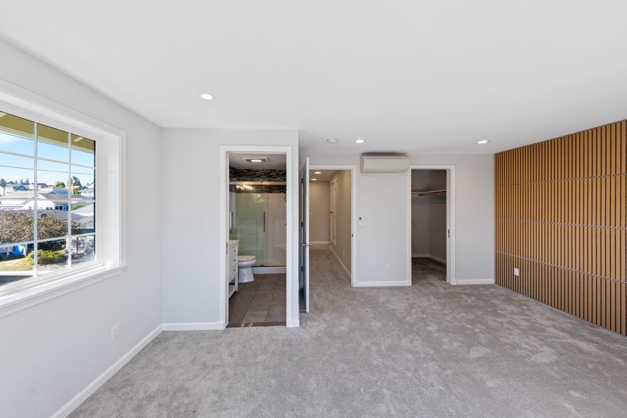 Building Photo - 1504 M Ave