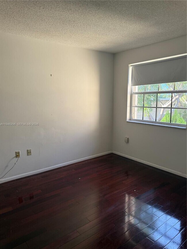 Building Photo - 11864 SW 99th St