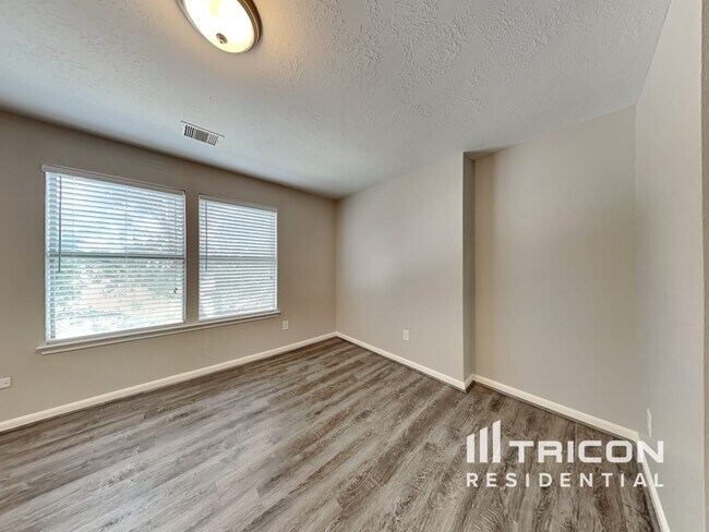 Building Photo - 18703 Mesquite Bend Ln