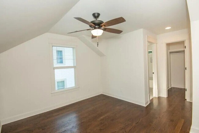 Building Photo - 314 Ashburton Ave SE