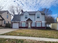 Building Photo - 7320 Charlotte-