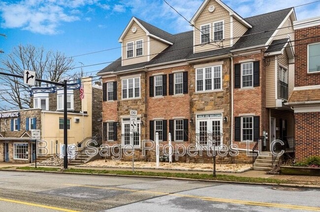 Primary Photo - 432 E Baltimore Ave