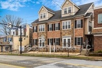 Building Photo - 432 E Baltimore Ave