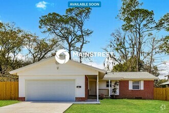 Building Photo - 4936 Perrine Dr