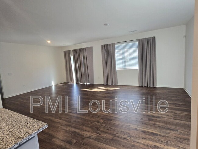 Building Photo - 5806 Kellie Wds Dr