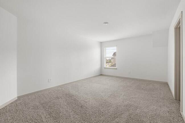 Building Photo - 29231 Red Rocks Pk Dr