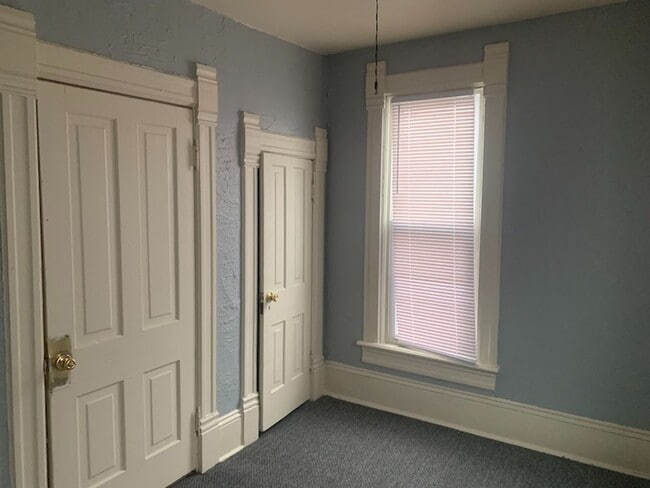 Building Photo - Coming Soon- Large house in Mansfield, pos...