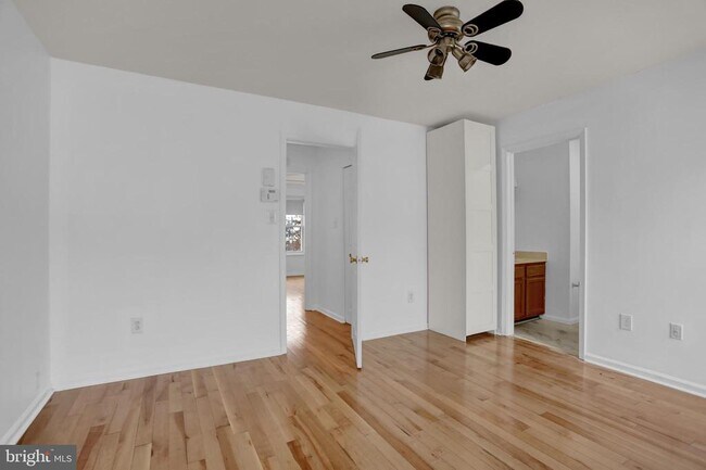 Building Photo - 3902 Cotton Tree Ln