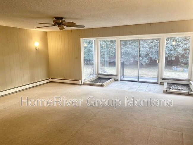 Building Photo - 1808 27th Ave