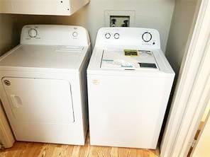 Building Photo - 806 W 24th St