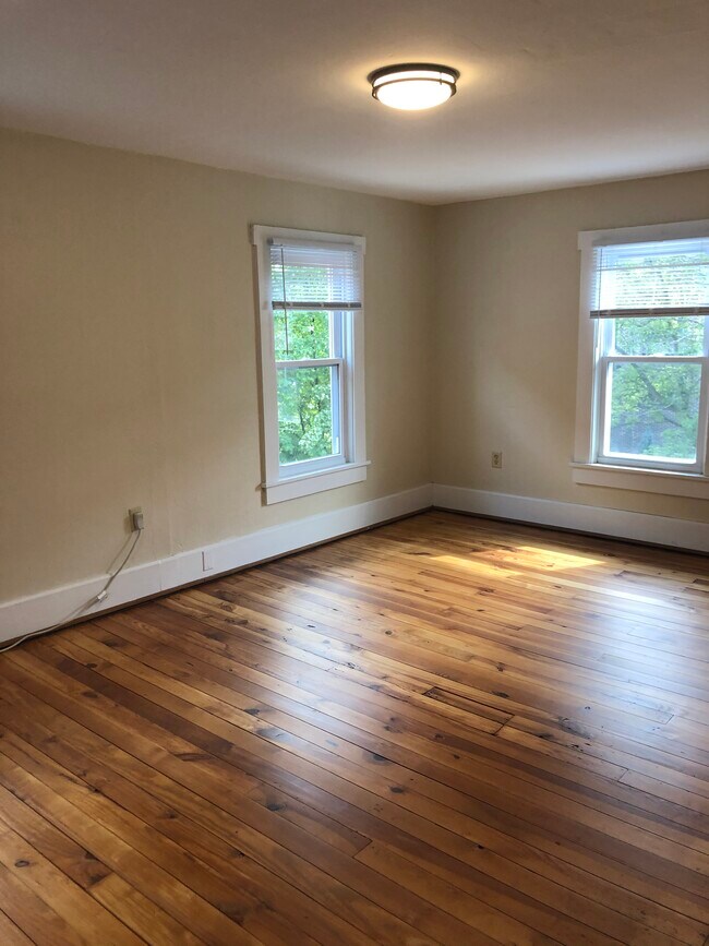 Building Photo - 225 S Burrowes St