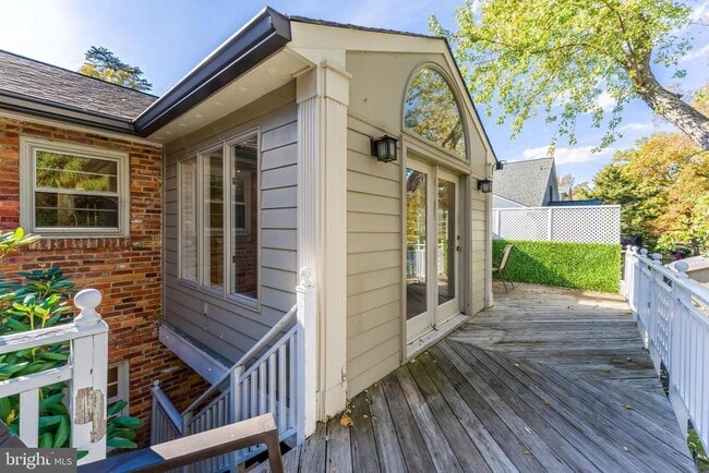 Building Photo - 3867 Chesterbrook Rd