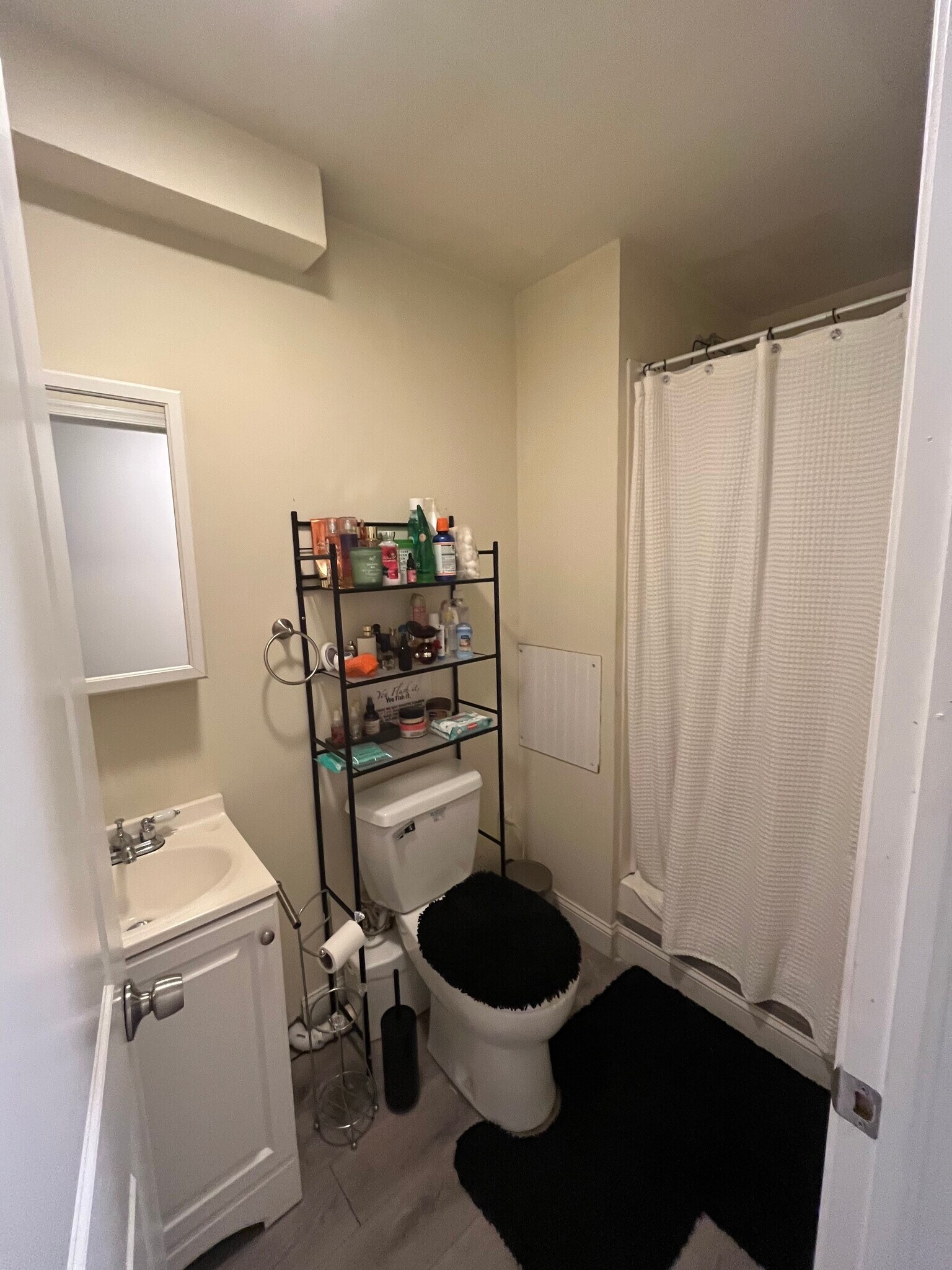 Building Photo - 1529 N 15th St