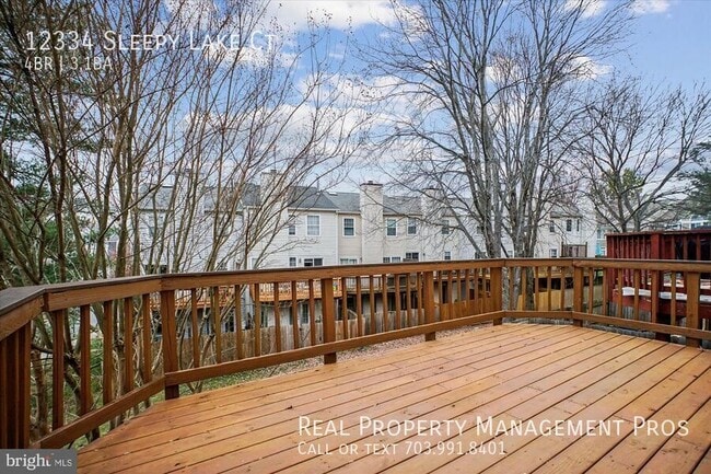 Building Photo - 12334 Sleepy Lake Ct