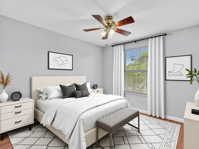 Building Photo - 21018 Vía Eden