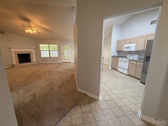 Building Photo - 4902 Chads Cir