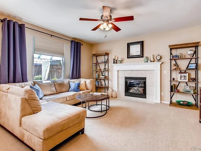 Building Photo - 9327 Branham Dr