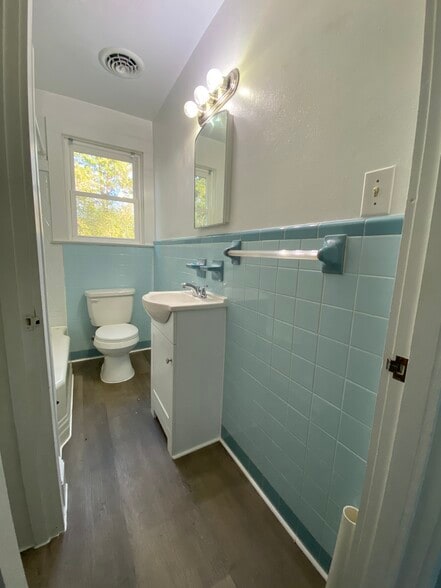 Building Photo - 2009 Kilby Ln