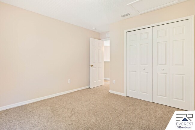 Building Photo - 23 Bruning Ln