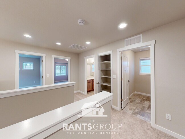 Building Photo - Beautiful New Home in Bradbury Subdivision! Easy I5 Access!