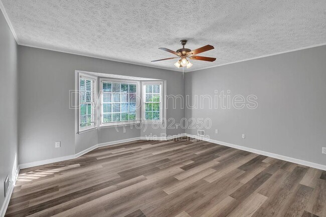 Building Photo - 2557 Ashley Cir