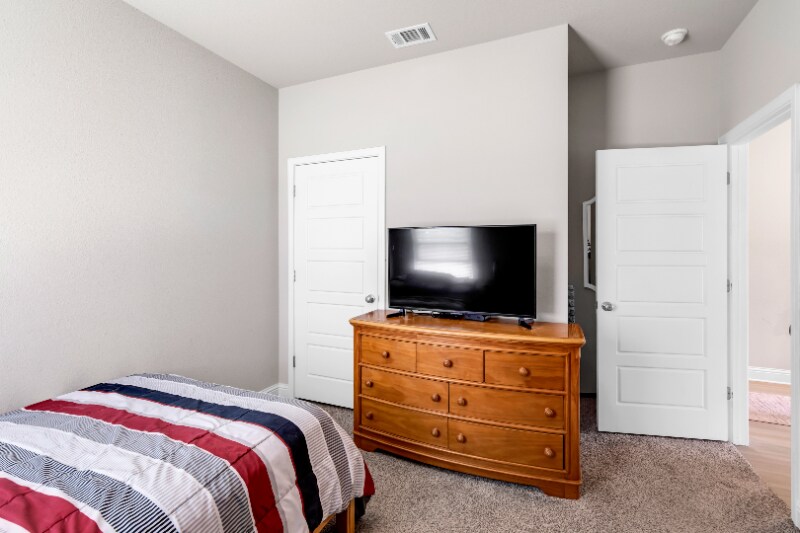 Building Photo - 5371 Leeds Ln
