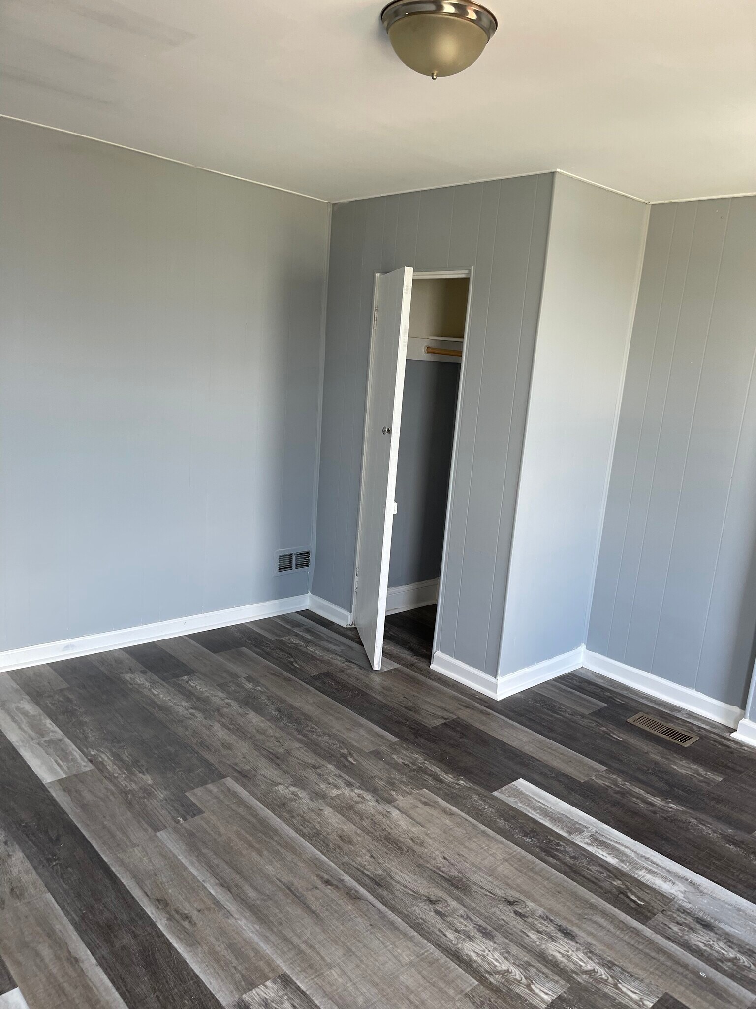 Building Photo - 2240 Penrose Ave