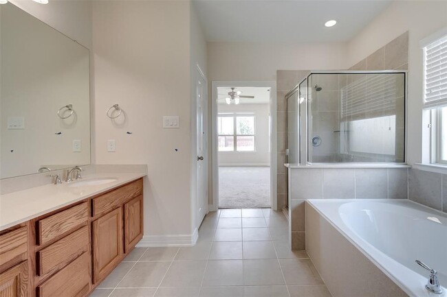 Building Photo - 20714 Max Sky Ct