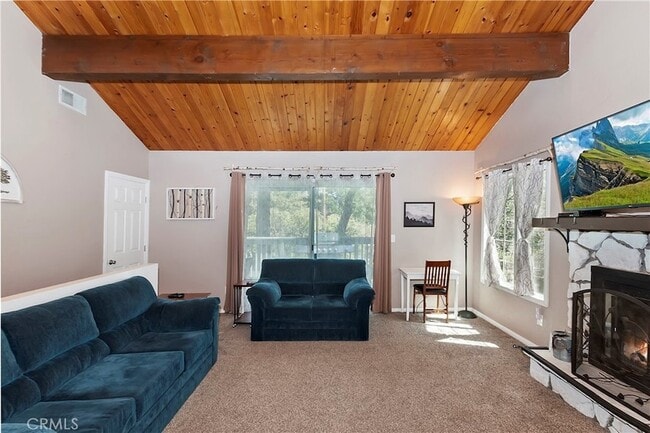 Building Photo - 22365 Pine Dr