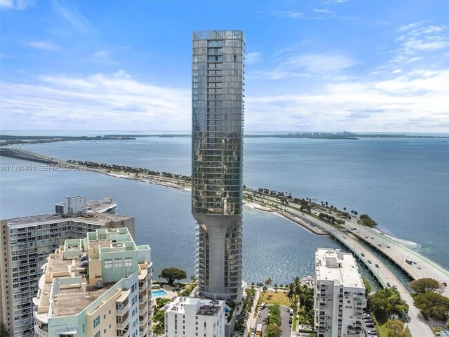 Building Photo - 175 25