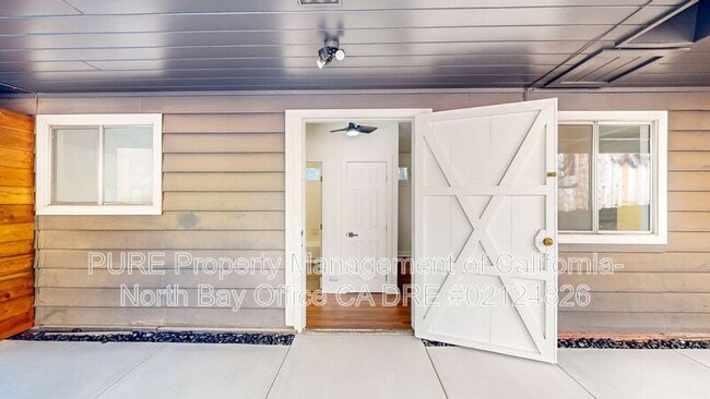 Building Photo - 4773 Montecito Ave