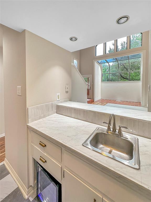 Building Photo - 10108 Talleyran Dr