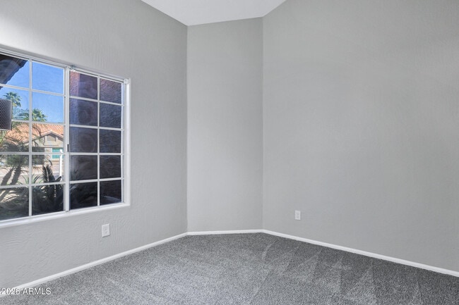 Building Photo - 4315 E Rocky Slope Dr