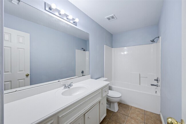 Building Photo - 28507 Chateau Springs Ct