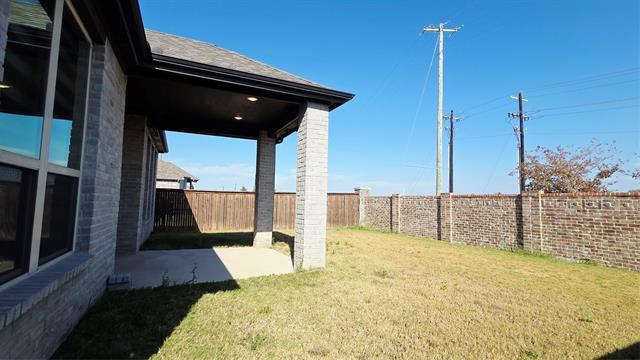 Building Photo - 1922 Renwick Dr