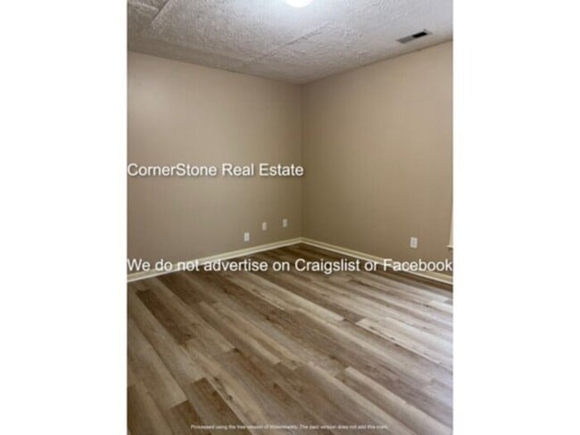 Building Photo - 143 Bahia Ln