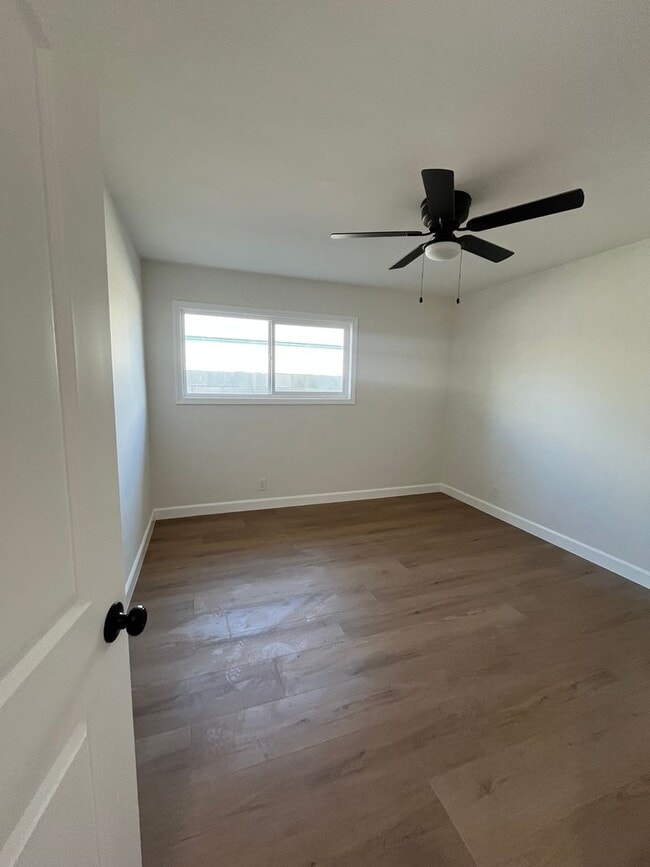 Building Photo - 264-266 S Park Street Orange, CA