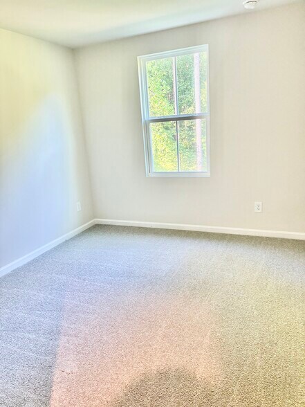 Building Photo - 6650 Gibraltar Rock Dr
