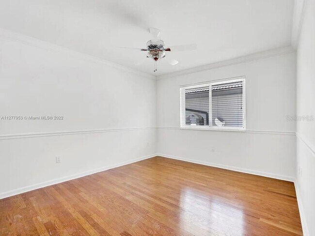 Building Photo - 15945 NW 82nd Ct