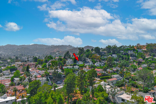 Building Photo - 6248 Scenic Ave