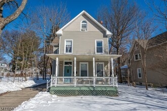 Building Photo - 189 Washington St