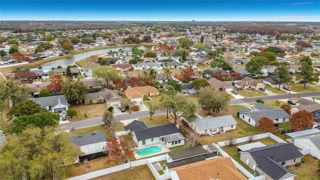 Building Photo - 115 Lindenwood Ln