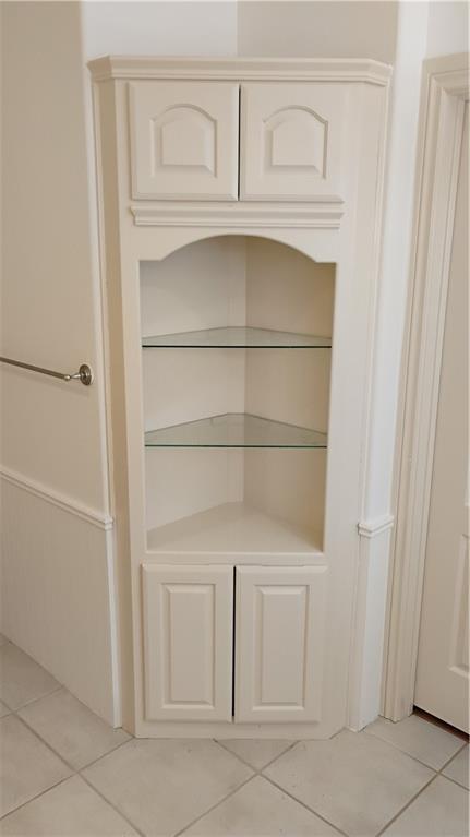 Building Photo - 3909 NE Kensington Ave